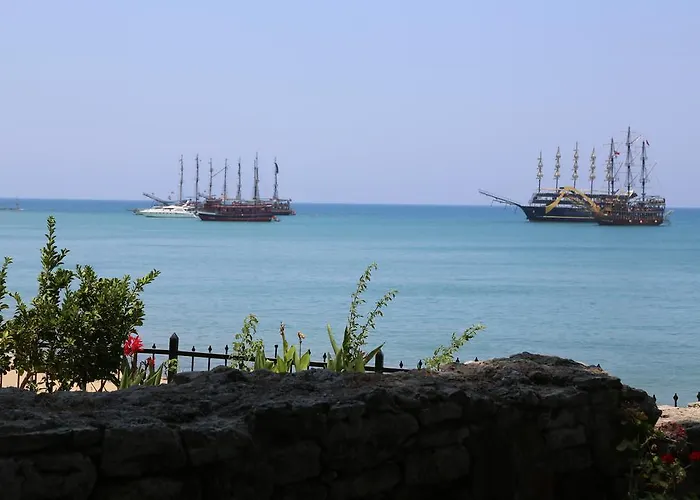 Hotel Lale Park Side