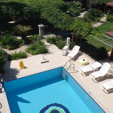 Ξενοδοχείο Lale Park