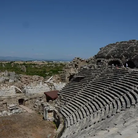 Lale Park Ξενοδοχείο 2*