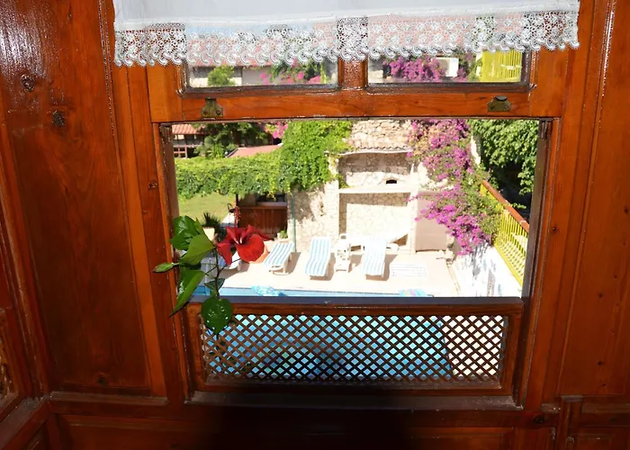 فندق Lale Park 2*